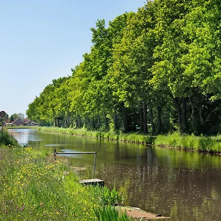 Wilma Spetzerfehn 아파트 Grossefehn